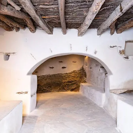 Twin House In Lefkes Ii Дом отдыха *